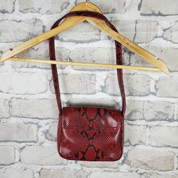 Nine West Red Python Pattern Shoulder Bag - Picture 7 of 13